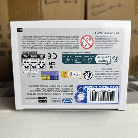 Funko Pop! Disney Dapper Donald Duck Figure #1444! - Picture 7 of 7